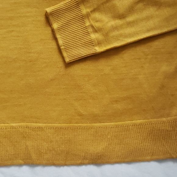 Murano Men's Modern Performance Sweater - Picture 3 of 5